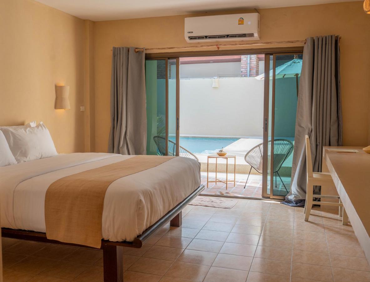 Casa Solana Hotel Patong Exterior photo